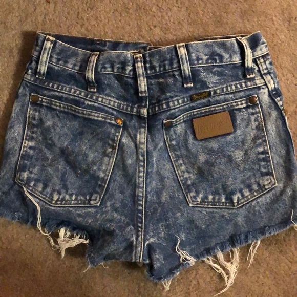 Wrangler Denim Shorts - Picture 2 of 4